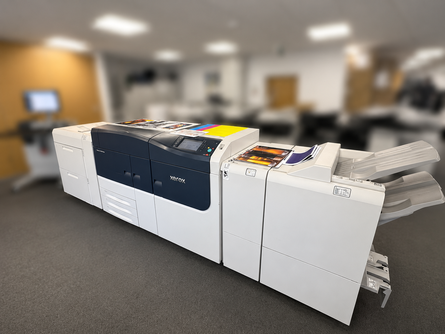 Xerox Versant 4100 Press w/ Fiery EX4100, Pro Booklet Finisher & High-Capacity Feeder - XV4100V/T